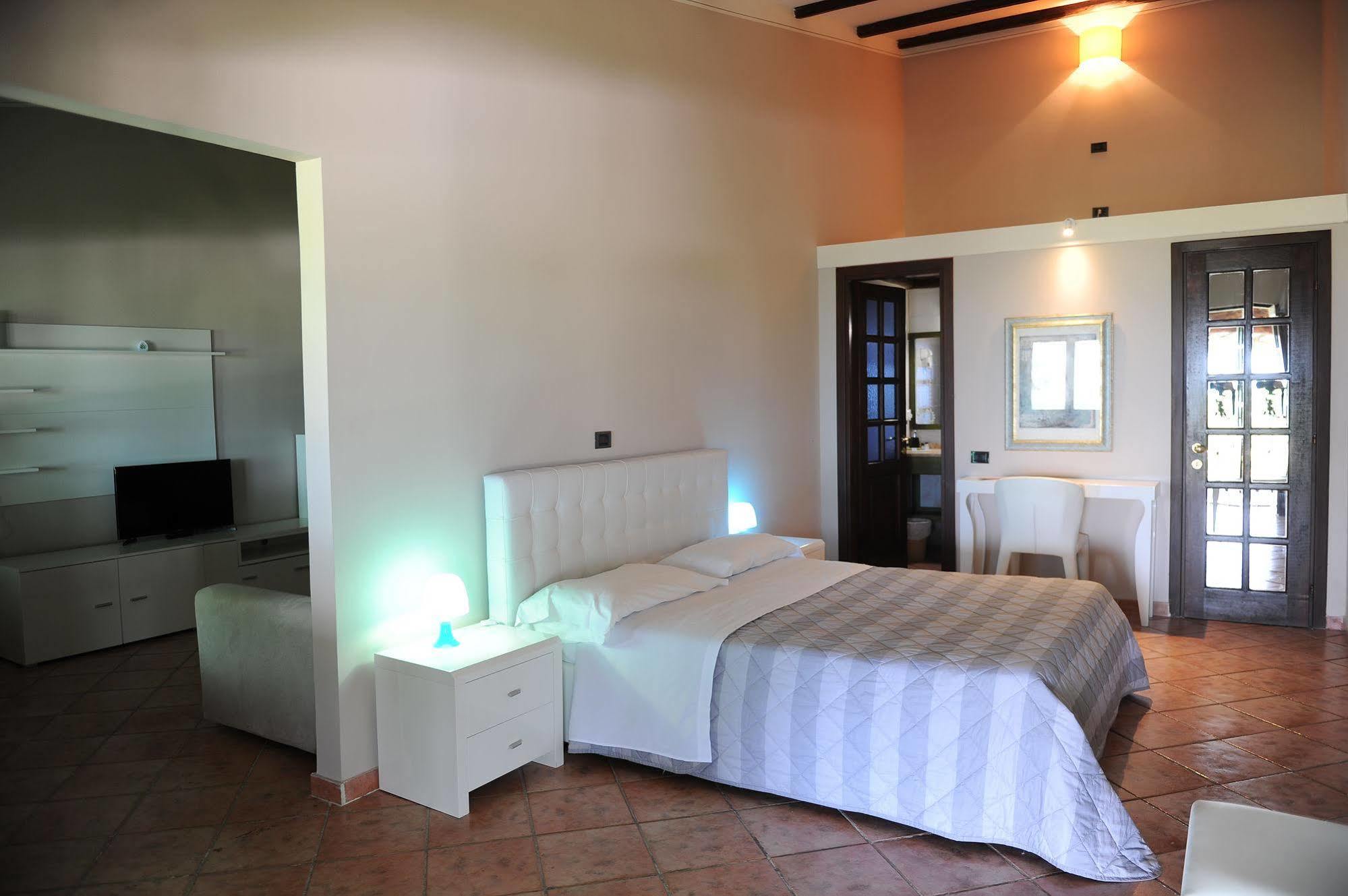 Il Poggio Dei Pettirossi Hotel Bevagna Ngoại thất bức ảnh